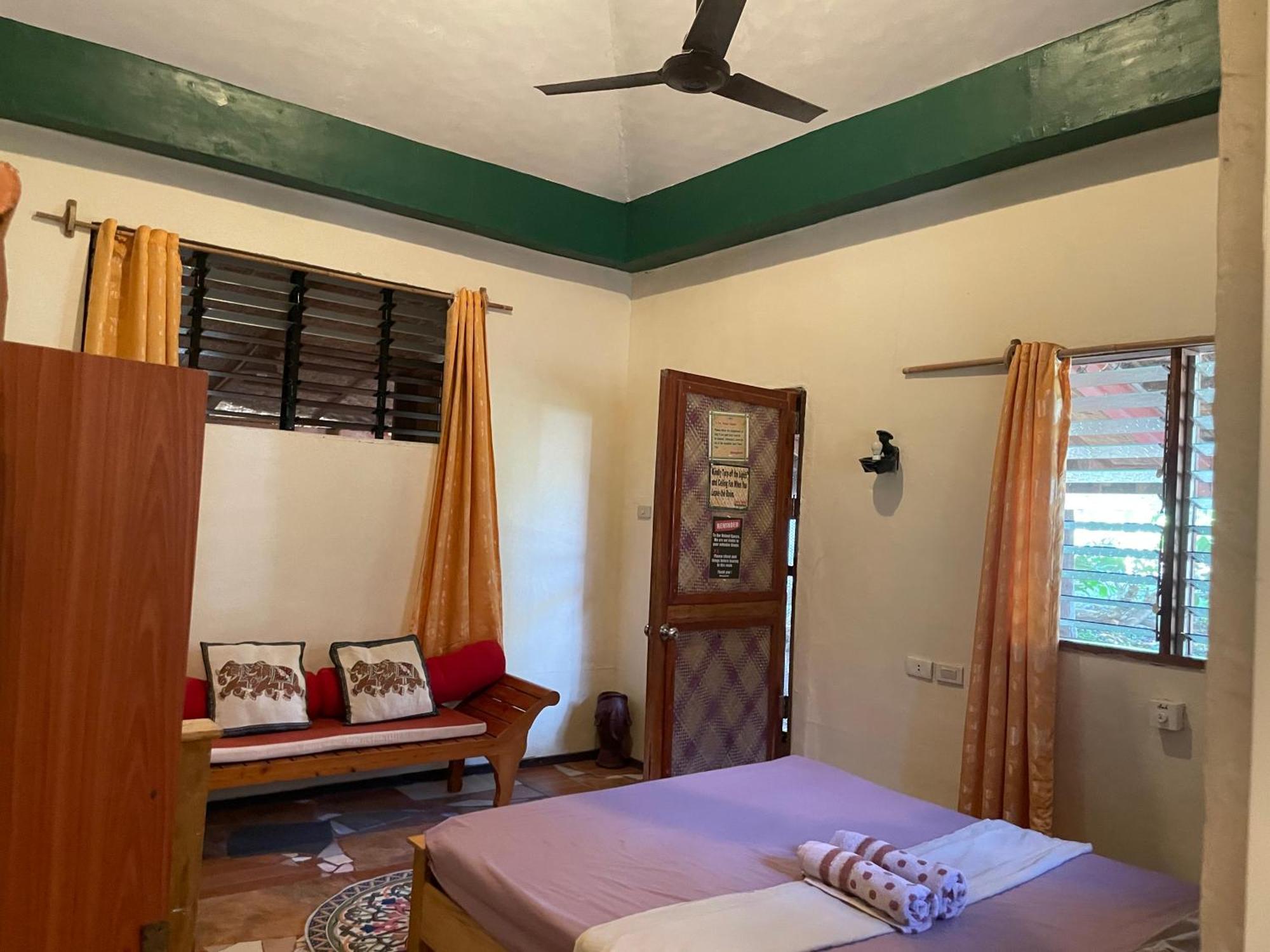 Chelle'S Guesthouse And Backpackers Siquijor Exteriér fotografie